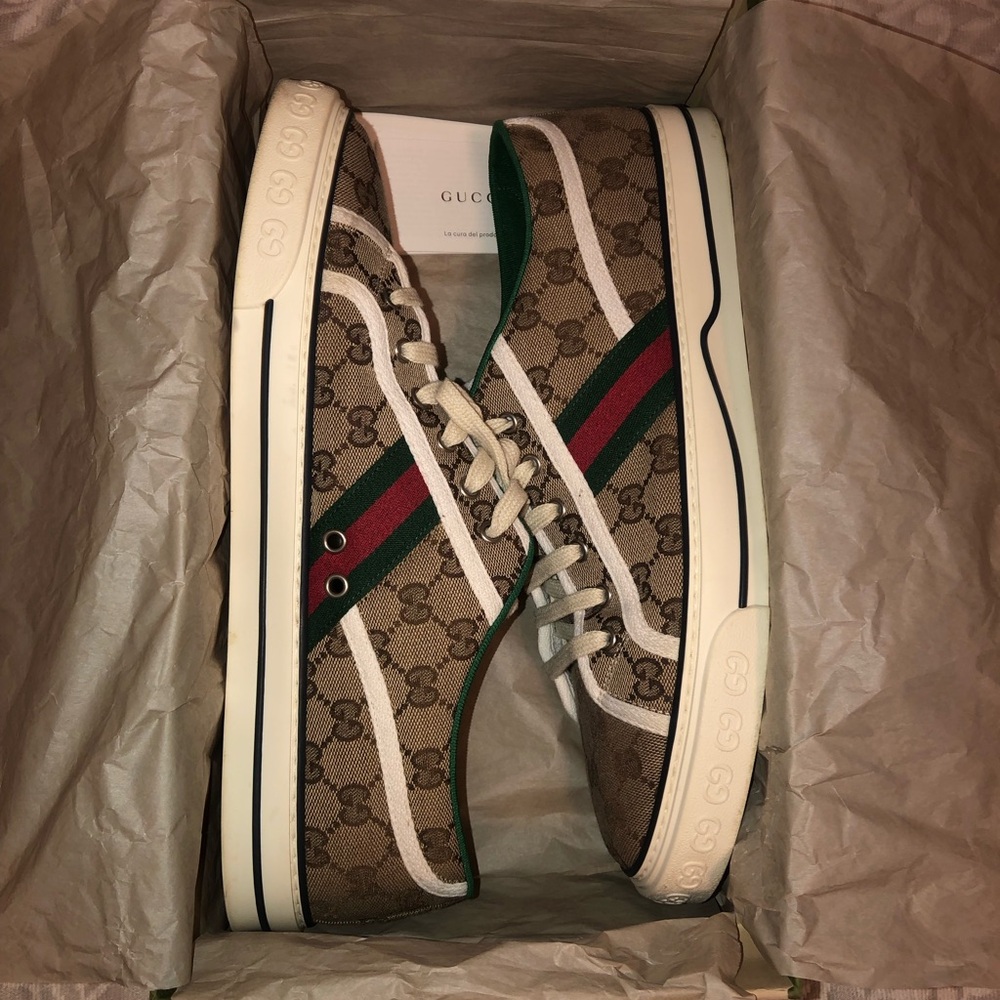 REAL GUCCI authentic!! Very gently used !! Perfect condition size 13